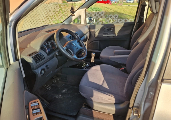 Seat Alhambra cena 9999 przebieg: 300000, rok produkcji 2005 z Solec Kujawski małe 121